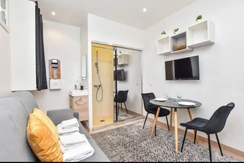 Апартаменты Studio Special Jo - Pigalle - Montmartre - Republique - 2 Pers Париж Экстерьер фото
