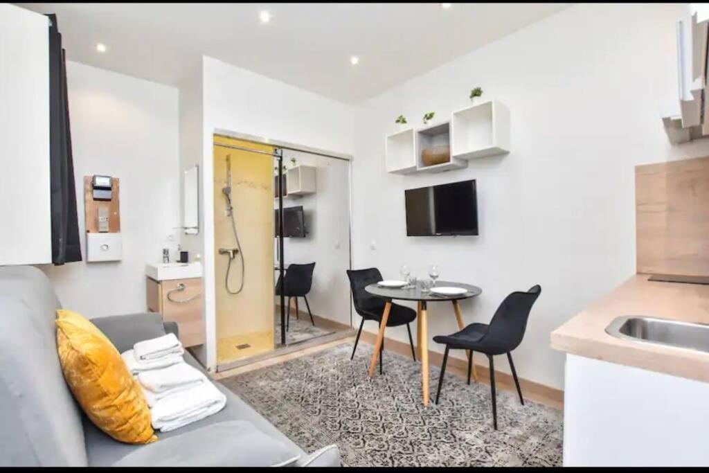 Апартаменты Studio Special Jo - Pigalle - Montmartre - Republique - 2 Pers Париж Экстерьер фото